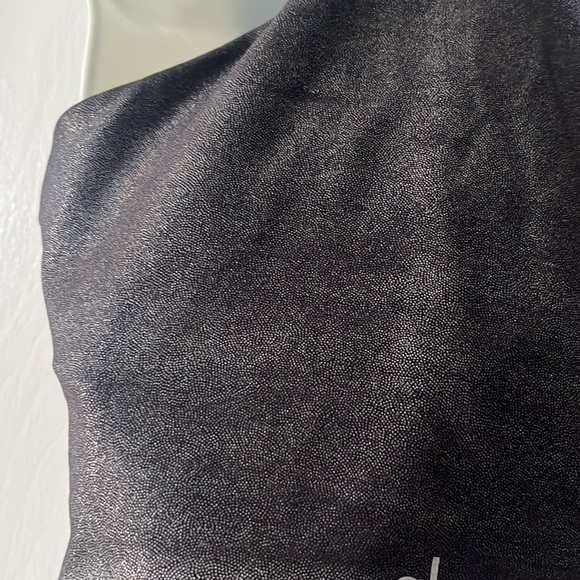 Alo top - Picture 5 of 8